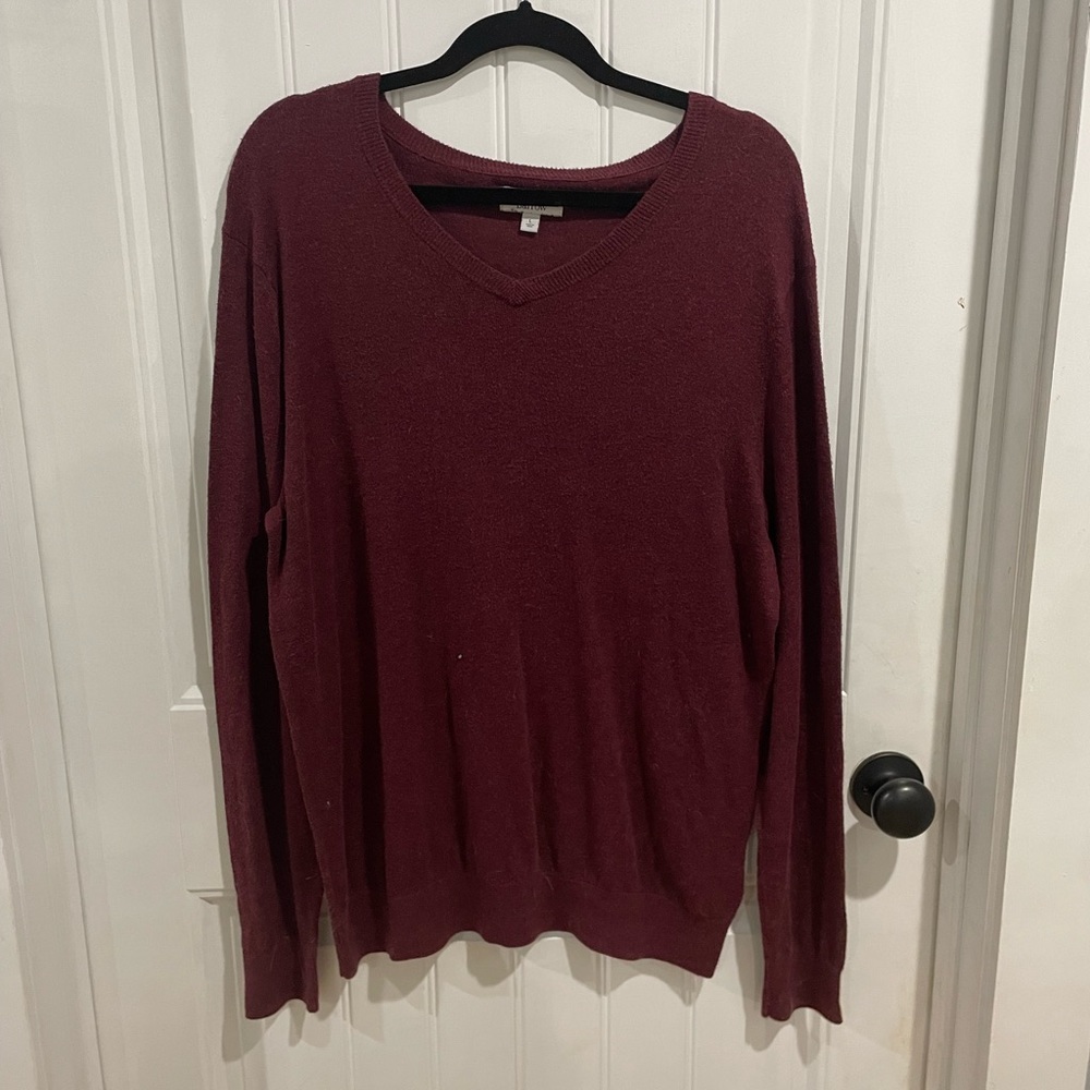 Croft&barrow long sleeve shirt. Maroon color. very soft and breathable.